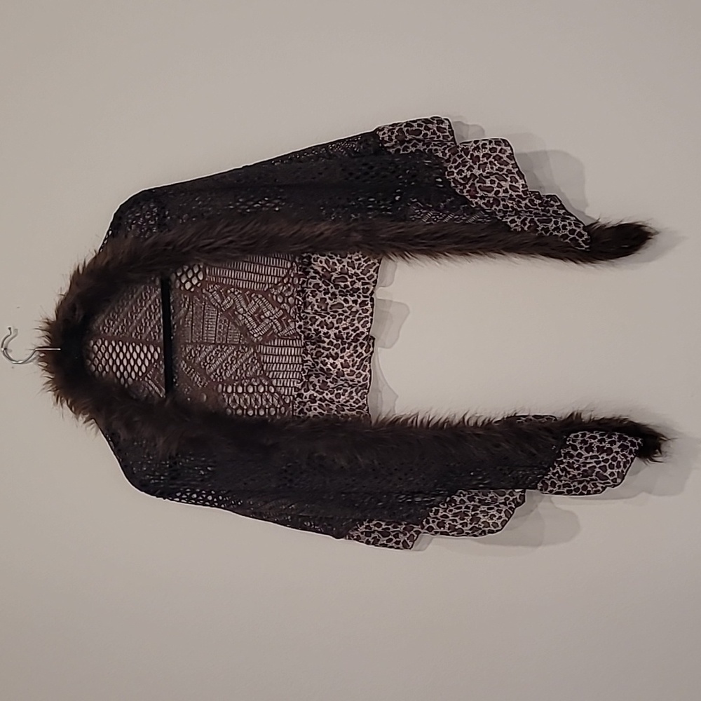 Elegant Black and Brown Lace Wrap